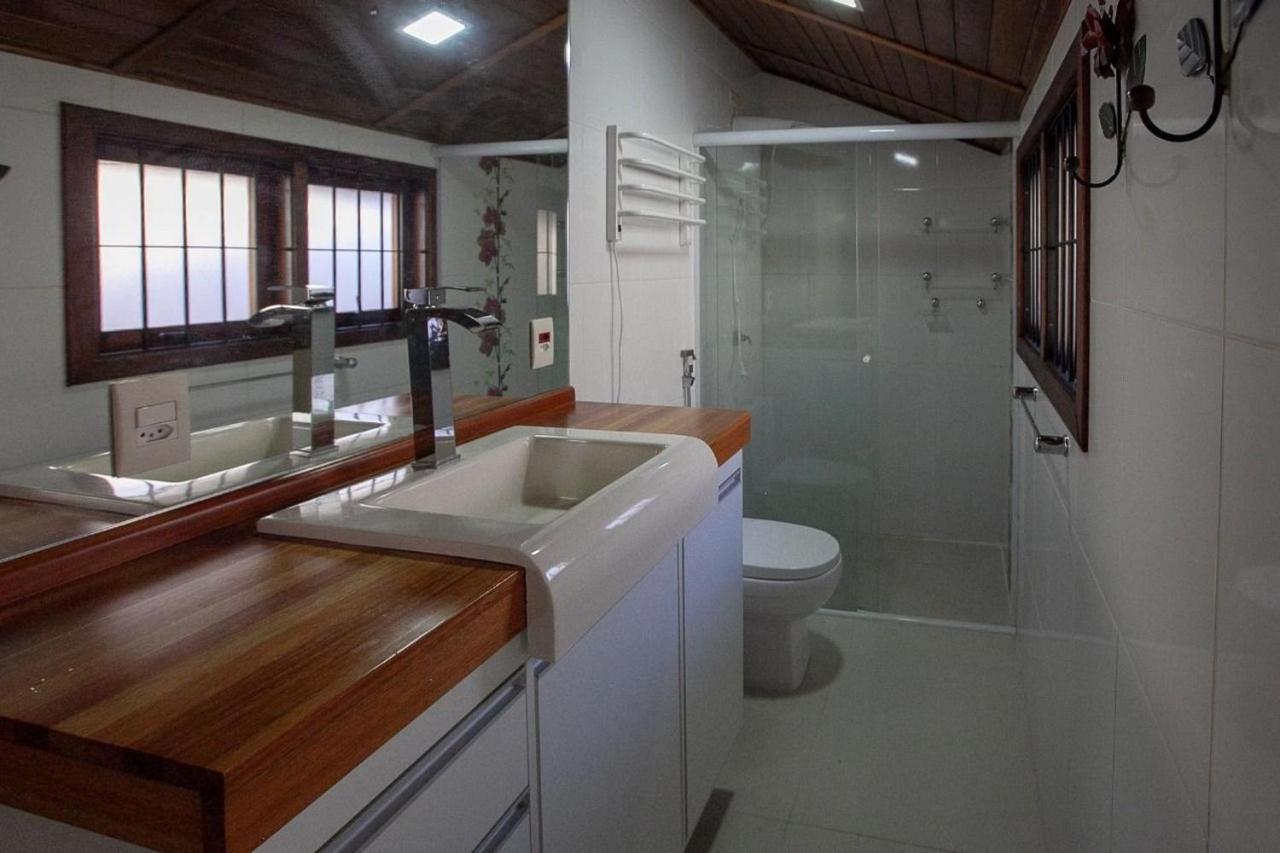 Moreira Casa Com Churrasqueira E Ar-Condicionado Ubatuba Eksteriør bilde